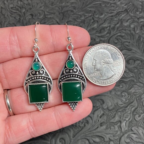 Green Chalcedony Earrings Stone Crystal Jewelry - Picture 4 of 5